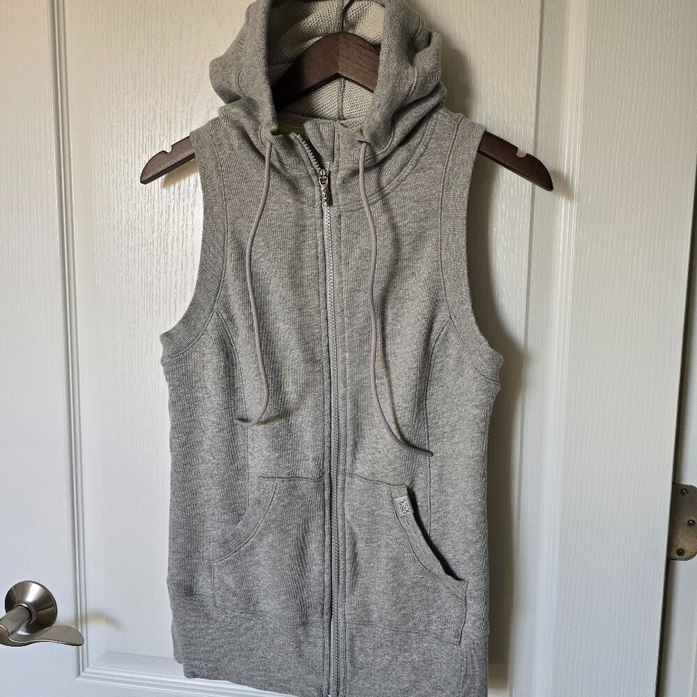 NWOT Victoria's Secret VSX Sport Women's Zip-Up Workout Hoodie